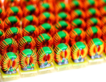 Stromleitungs-Drossel mit doppelten Mn-zn-Kernen